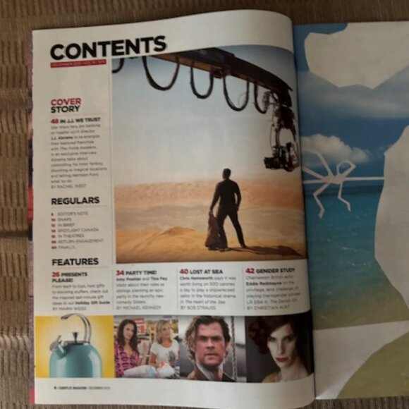 2/$40 CINEPLEX Magazine Star Wars VOL 16 No 11 Fey Poehler Hemsworth Dec 2015 - Picture 2 of 3